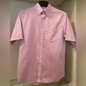 SALE! $7 Men’s small L.L. Bean lavender plaid short sleeve button up shirt